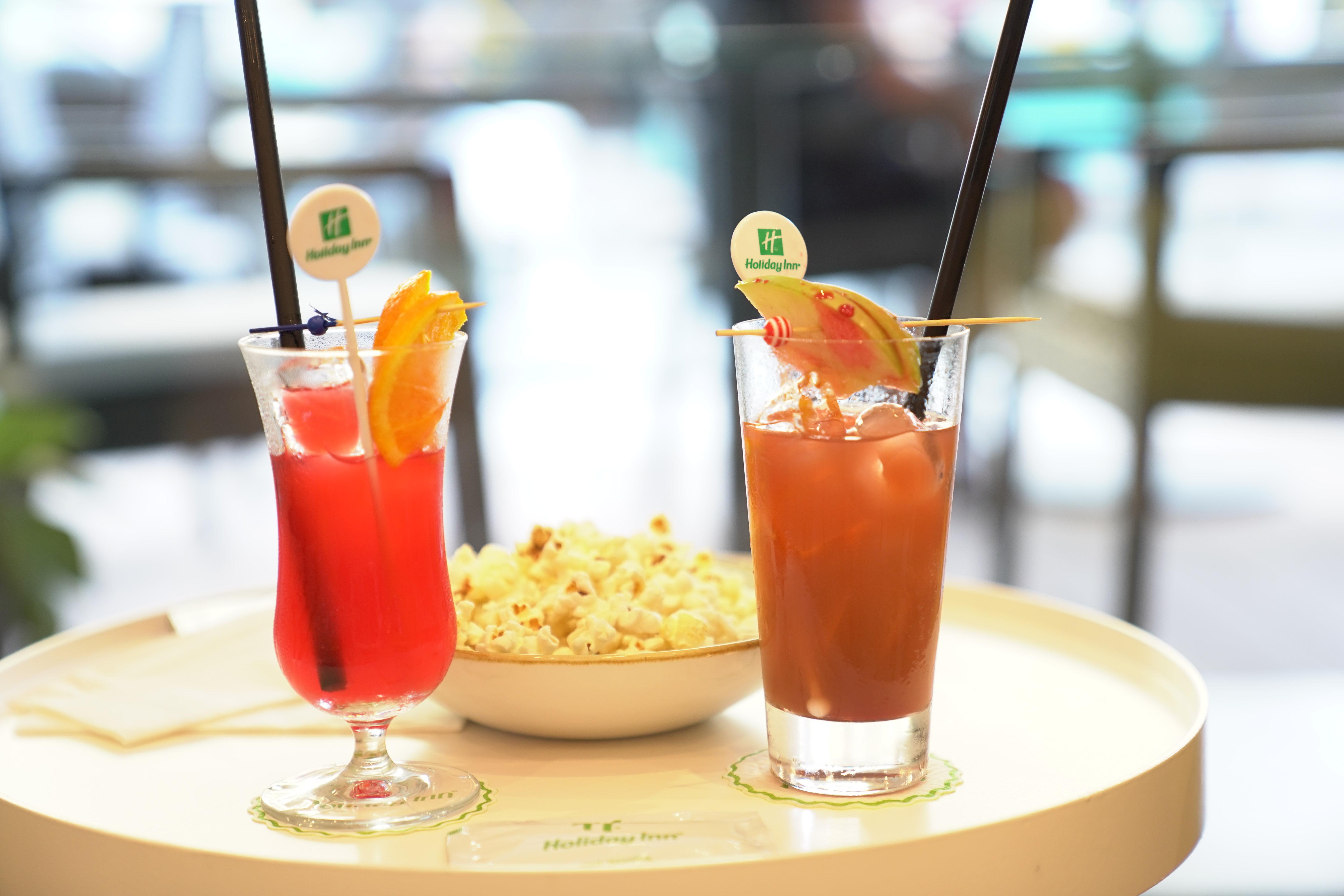 Holiday Inn Sisli By Ihg Истанбул Екстериор снимка